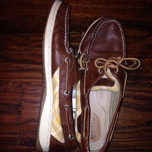 new dark leather sperrys size 8