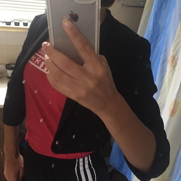 Cropped Blazer - Picture 4 of 4