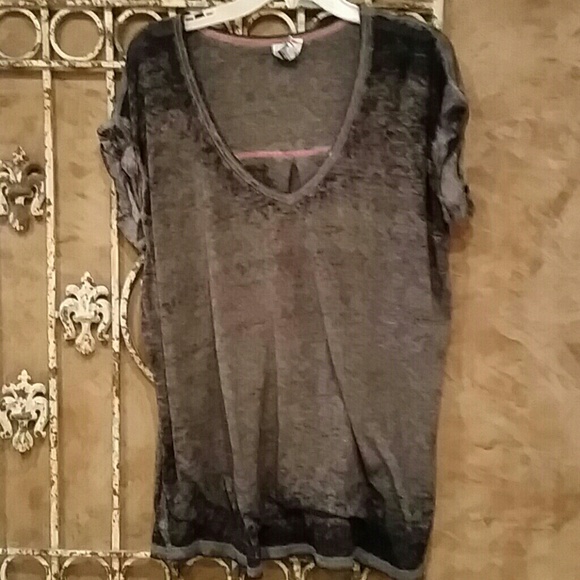 SOLD  Free People "Keep Me Tee" size L - Picture 2 of 4