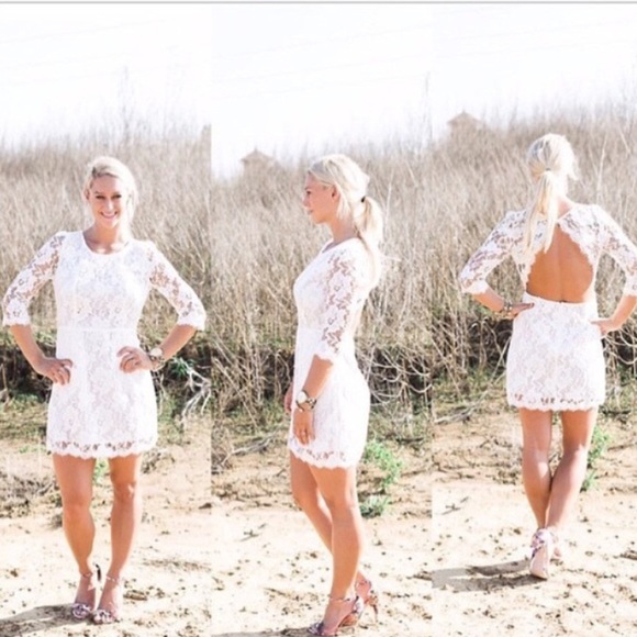 Dresses & Skirts - HOST PICK✨🎉✨LAST ONE✨White lace dress❤️SOLD❤️