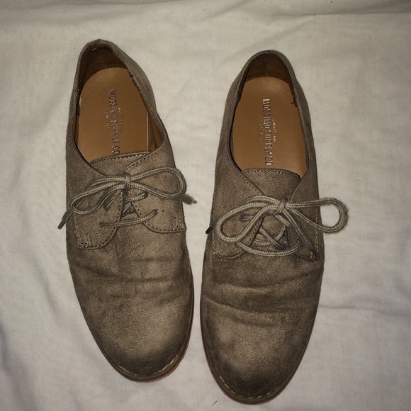Suede oxfords - Picture 2 of 2