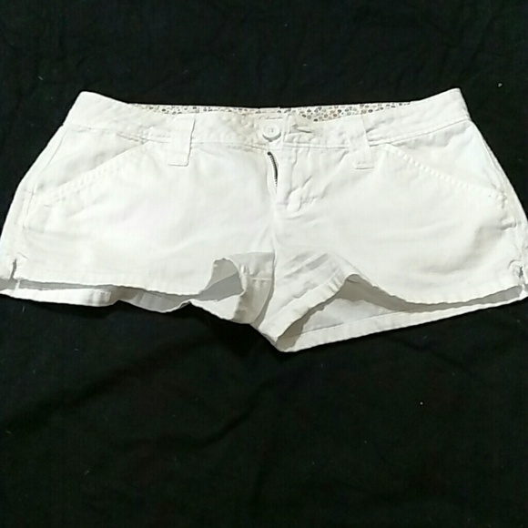 Shorts - Picture 2 of 2