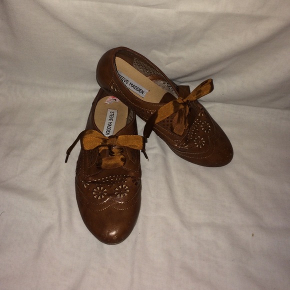 Cut out oxfords - Picture 1 of 2