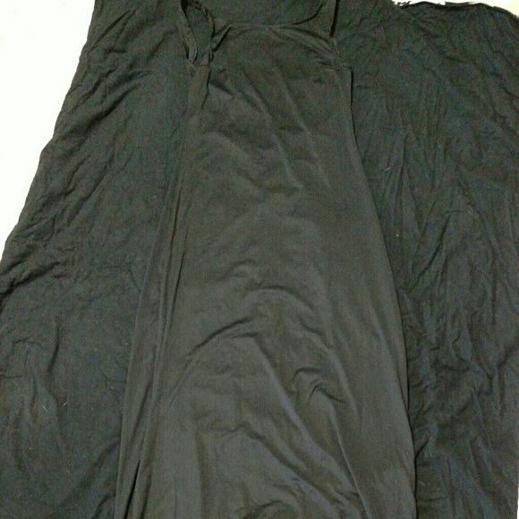 Maxi formal dress - Picture 2 of 2