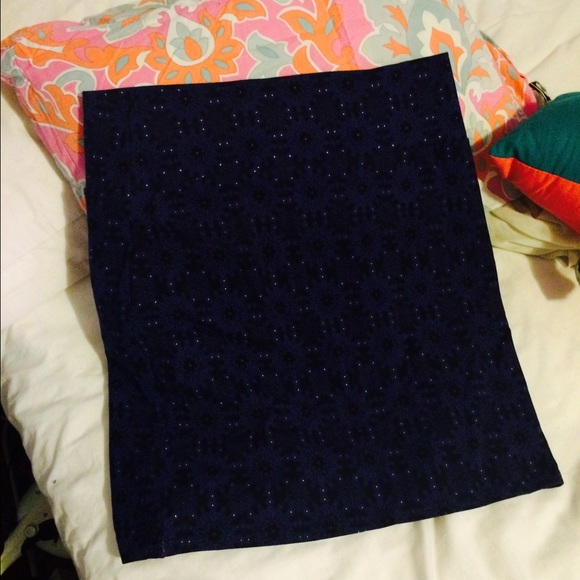 Patterned Skirt - Picture 2 of 2