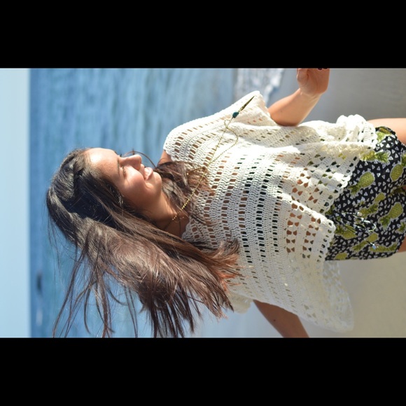 Milau crochet white top - Picture 4 of 4