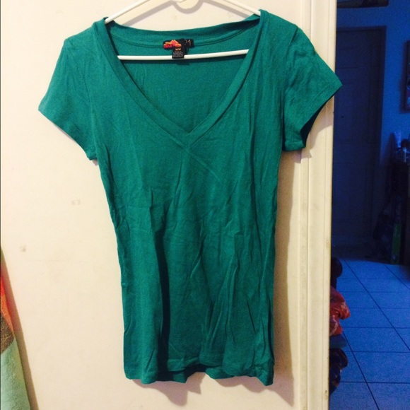 Green Basic V Neck