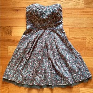 Flower print strapless dress