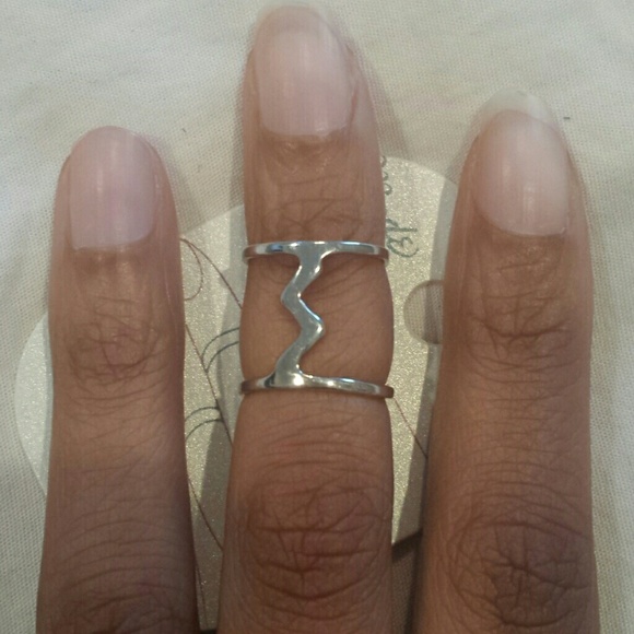 3/20 Knuckle ring