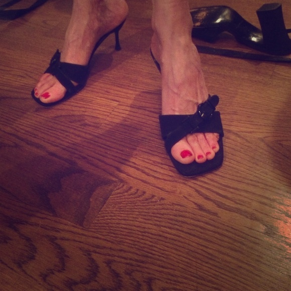 Stuart Weitzman black heels