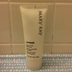 🚫SOLD🚫Mary Kay Fragrance Free Satin Hands Cream.
