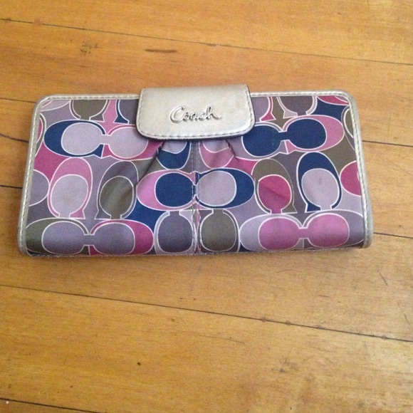 Coach wallet