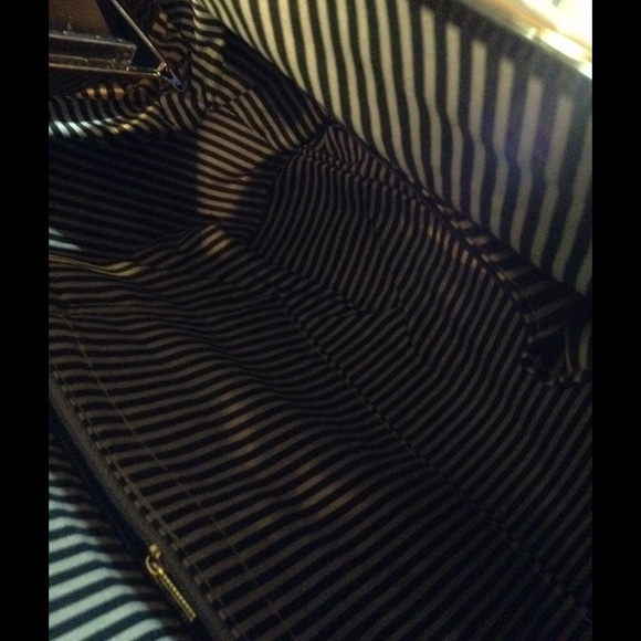 SOLD - Picture 3 of 4