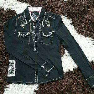 Black Miss Me button up collared shirt