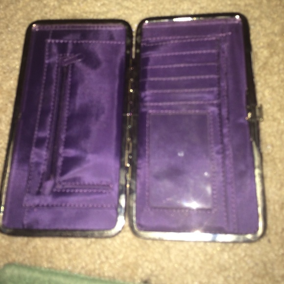 Faux purple snake skin wallet - Picture 2 of 2