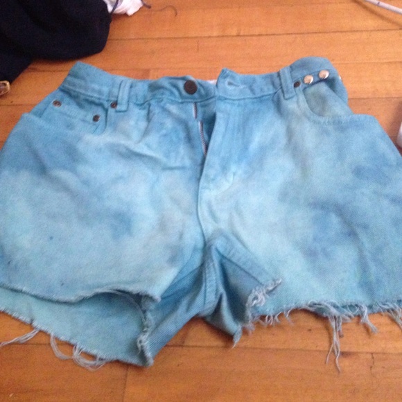 High wasted blue shorts petite