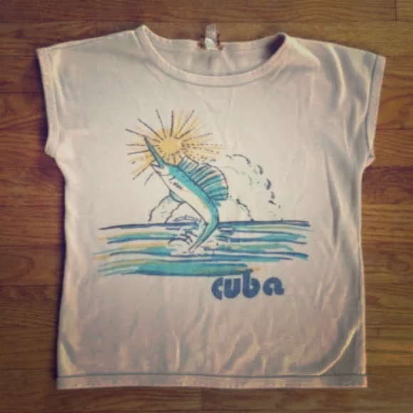 Vintage "Cuba"  retro t-shirt small or medium