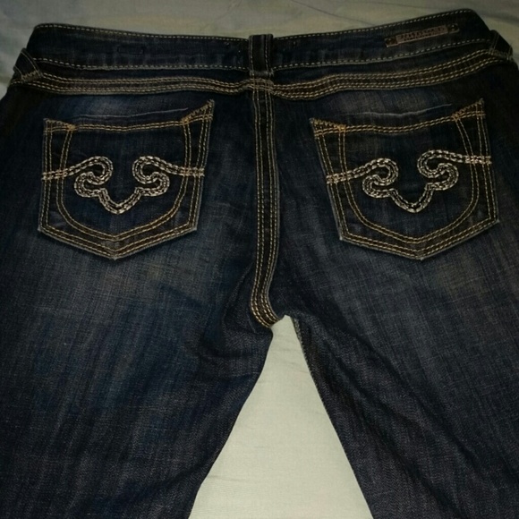 Jeans - Picture 2 of 4