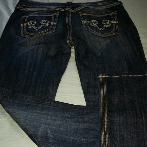Jeans - Picture 3 of 4