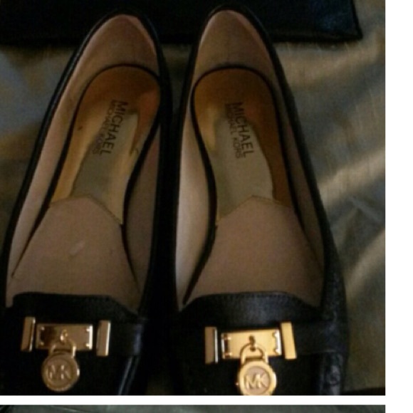 🌹Michael Kors Black flats/ OFFERS ACCEPTED
