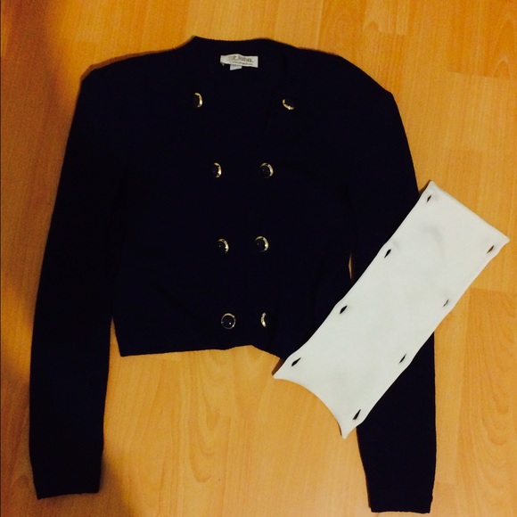 St. John Navy suit coat - Picture 2 of 4