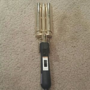 Hot tools 3 barrel waver