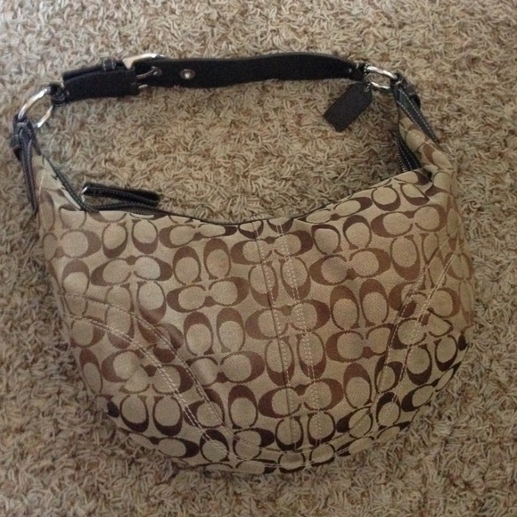 Authentic coach purse