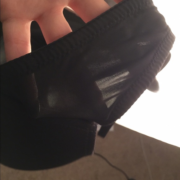 bra - Picture 2 of 4