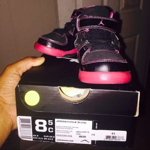 💗• JORDANS!! Toddler girls~~ ( in Original Box )