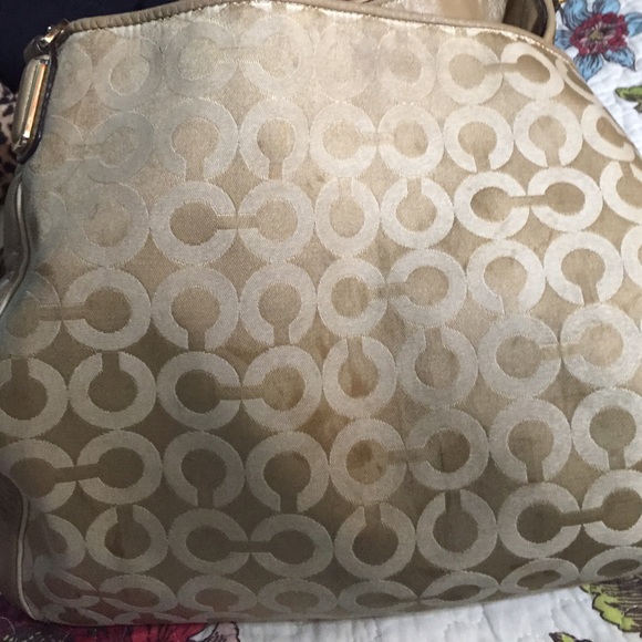 Gold Coach Purse - Picture 4 of 4