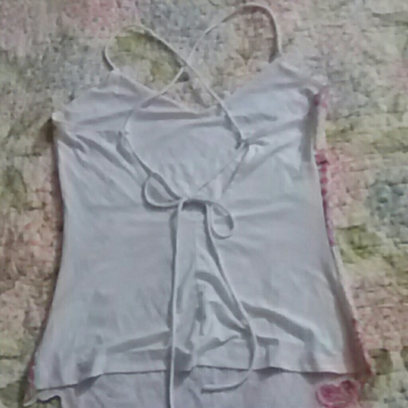 Top - Picture 2 of 2