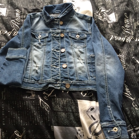 Chic jean jacket
