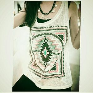 ⚡ Navaho Tribal Tank
