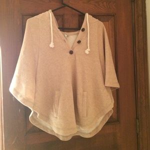 Hooded winged sweatshirt