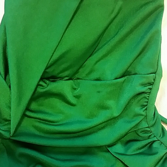 photos of stain on emerald dress