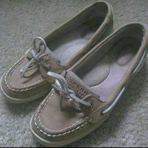 **Sperry's Top Sider**
