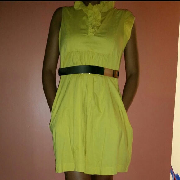 Yellow dress w/ ruffle neck