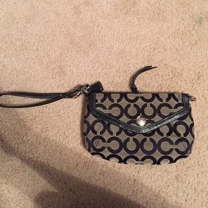 Wristlet