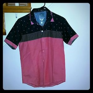 Short sleeve button shirt