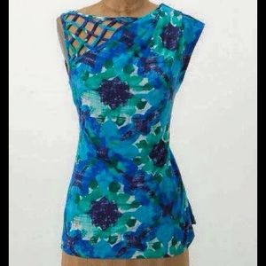 **SOLD**Vanessa Virginia "squared shoulder"