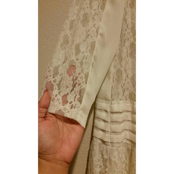 💥SOLD💥Low waist lace dress - Picture 3 of 4