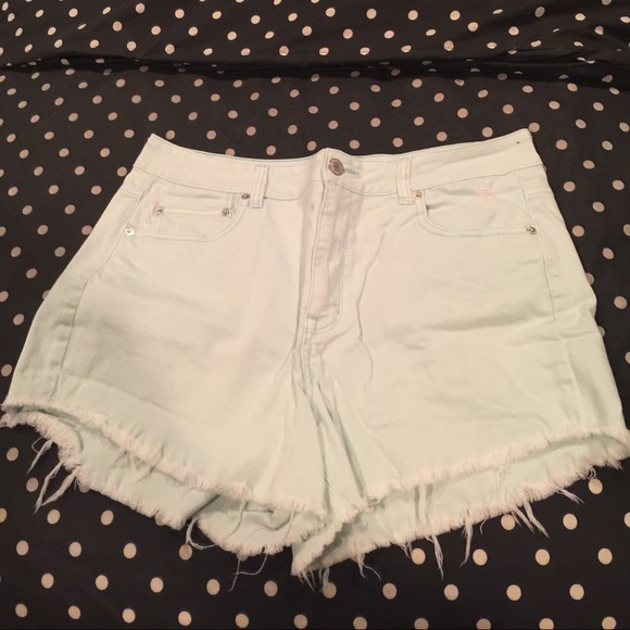 🚫SOLD🚫 A EAGLE HIGH WAISTED FESTIVAL SHORTS