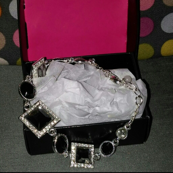 Ladies bracelet
