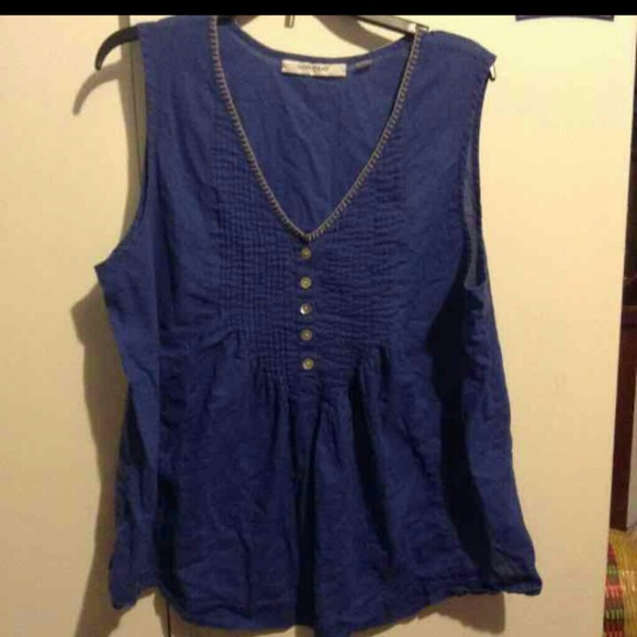 Blue shirt