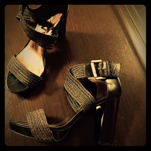 DKNY black sandals!