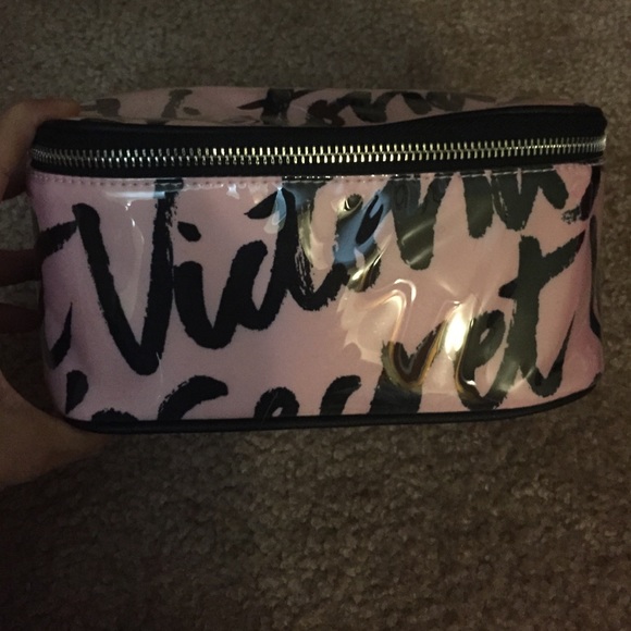 Victoria's Secret make a bag or storage - Picture 2 of 3