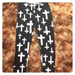 Cross Leggings