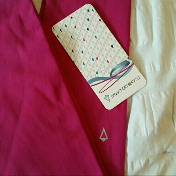 ivivva 14 raspberry euc - Picture 2 of 3