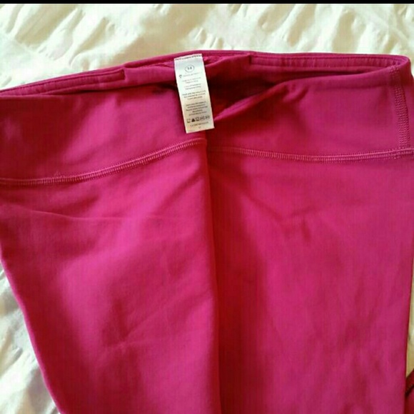 ivivva 14 raspberry euc - Picture 3 of 3