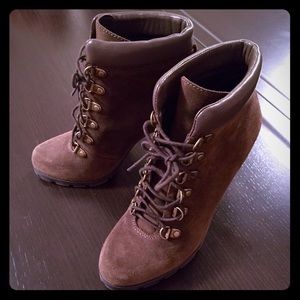 Ralph Lauren olive booties!